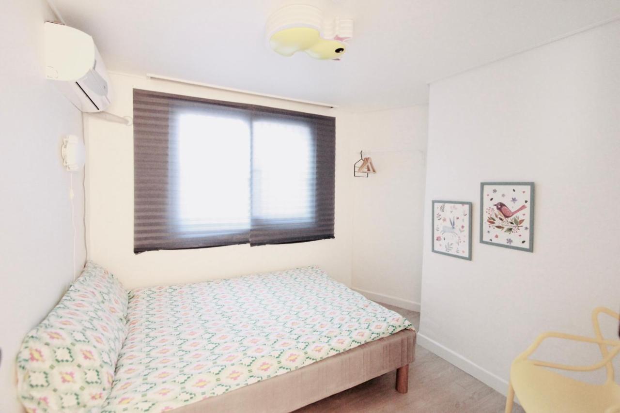 Apelbaum 1 Hongdae Apartment Seoul Room photo